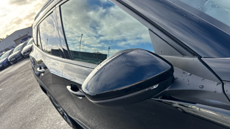 Peugeot 2008 1.2 PureTech Active Premium+ 5dr Petrol Estate